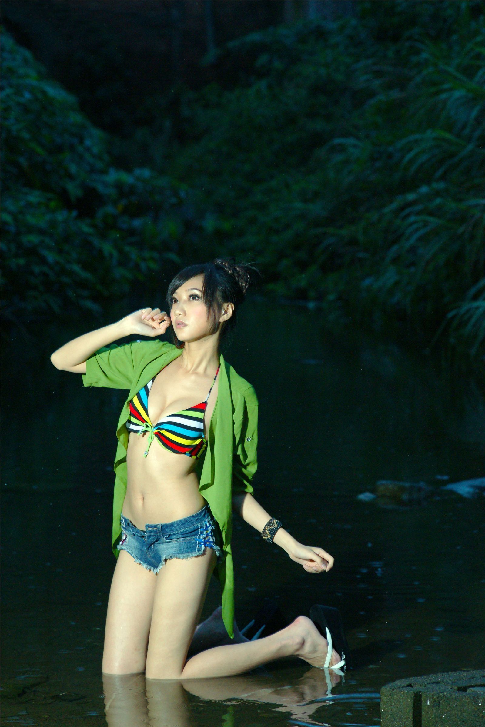 Tina Longdong Bay Jiufen tour takes pictures of sexy beauties HD model pictures